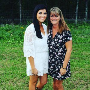 Meet your Posher, Melinda n